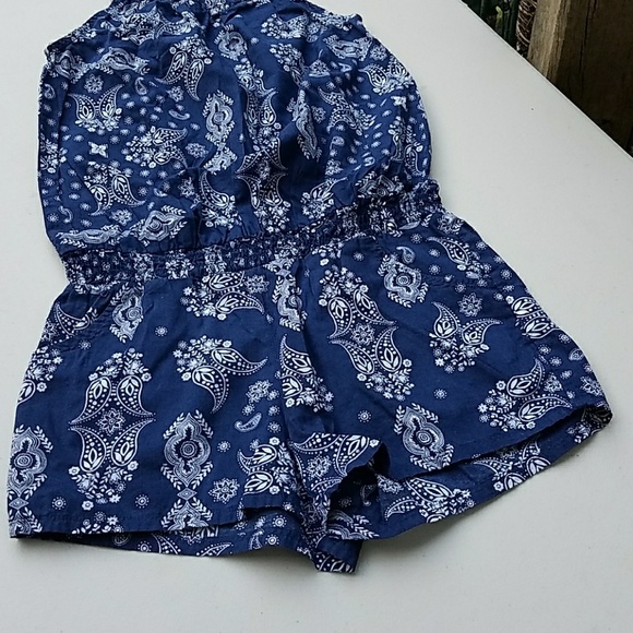 * donated* OLD NAVY ROMPER - Picture 3 of 3